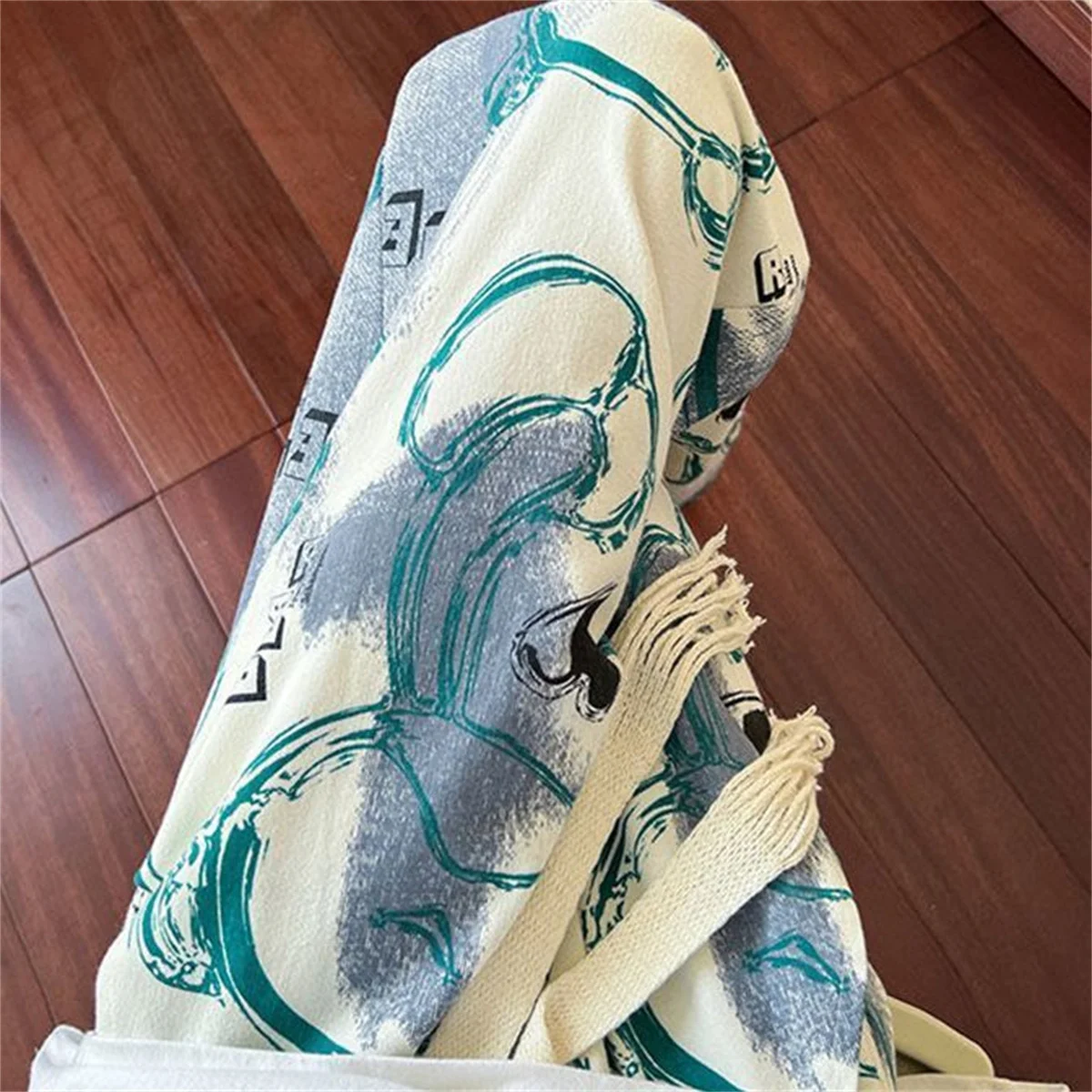 

2025 Мужская летняя одежда, молодежная жизненная сила, свободные и повседневные модные тенденции, универсальные спортивные брюки с прямым узором