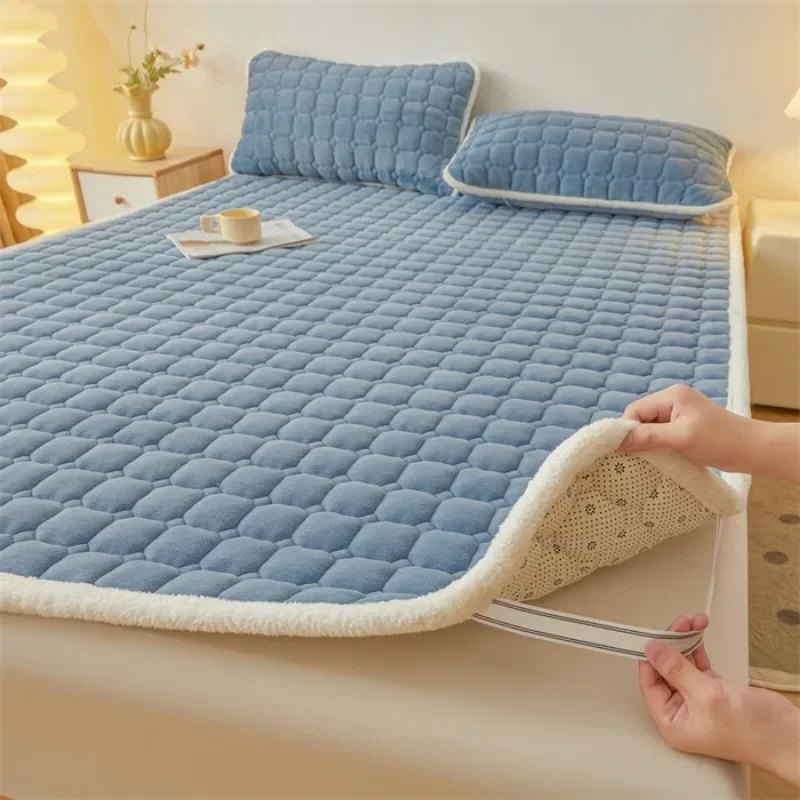 

2024 New Class A Thickened Milk Fleece Mattress Winter Warm Fleece Bed Cover Student Dormitory Mat Quilt