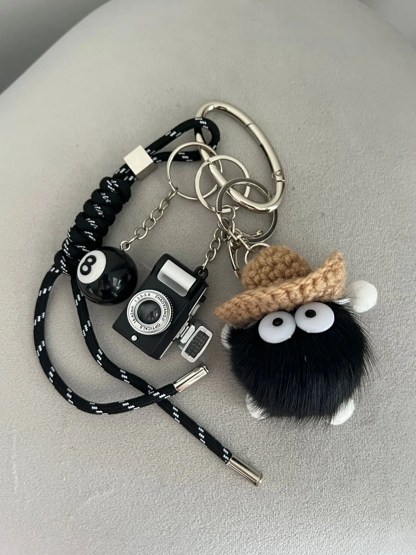 Charms Bag Pendant Cute Banana People Helmet Bear Bag Bag for Women Ornament Doll Miu Creative Nylon Rope Pendant Keychain Decor