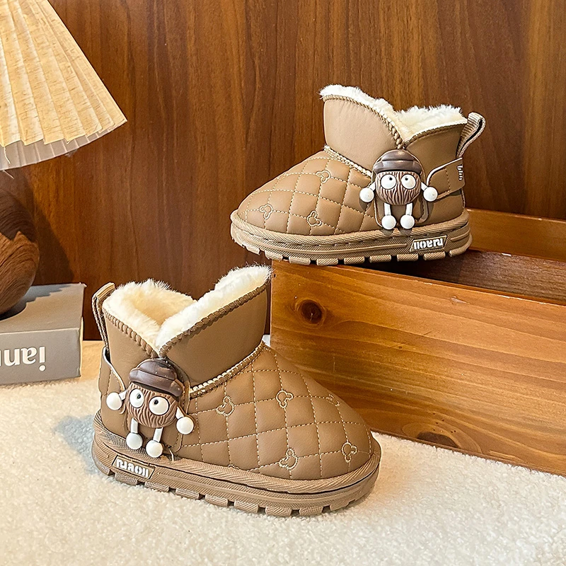 2025 الأطفال أحذية الثلوج سميكة حذاء قطني شتاء دافئ مقاوم للماء الجلود المضادة للانزلاق تصميم بنين بنات دافئ أفخم حذاء طفل