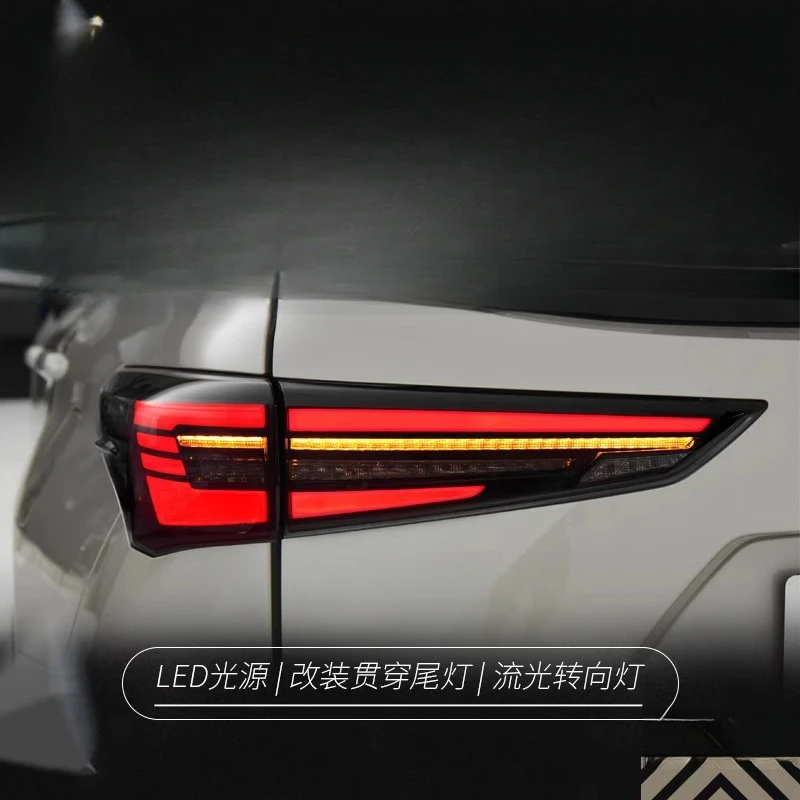 

Подходит для Toyota Crown Land Cruiser 2022, Highlander четвертого поколения: Модифицированный светодиодный задний фонарь с динамическим указателем поворота