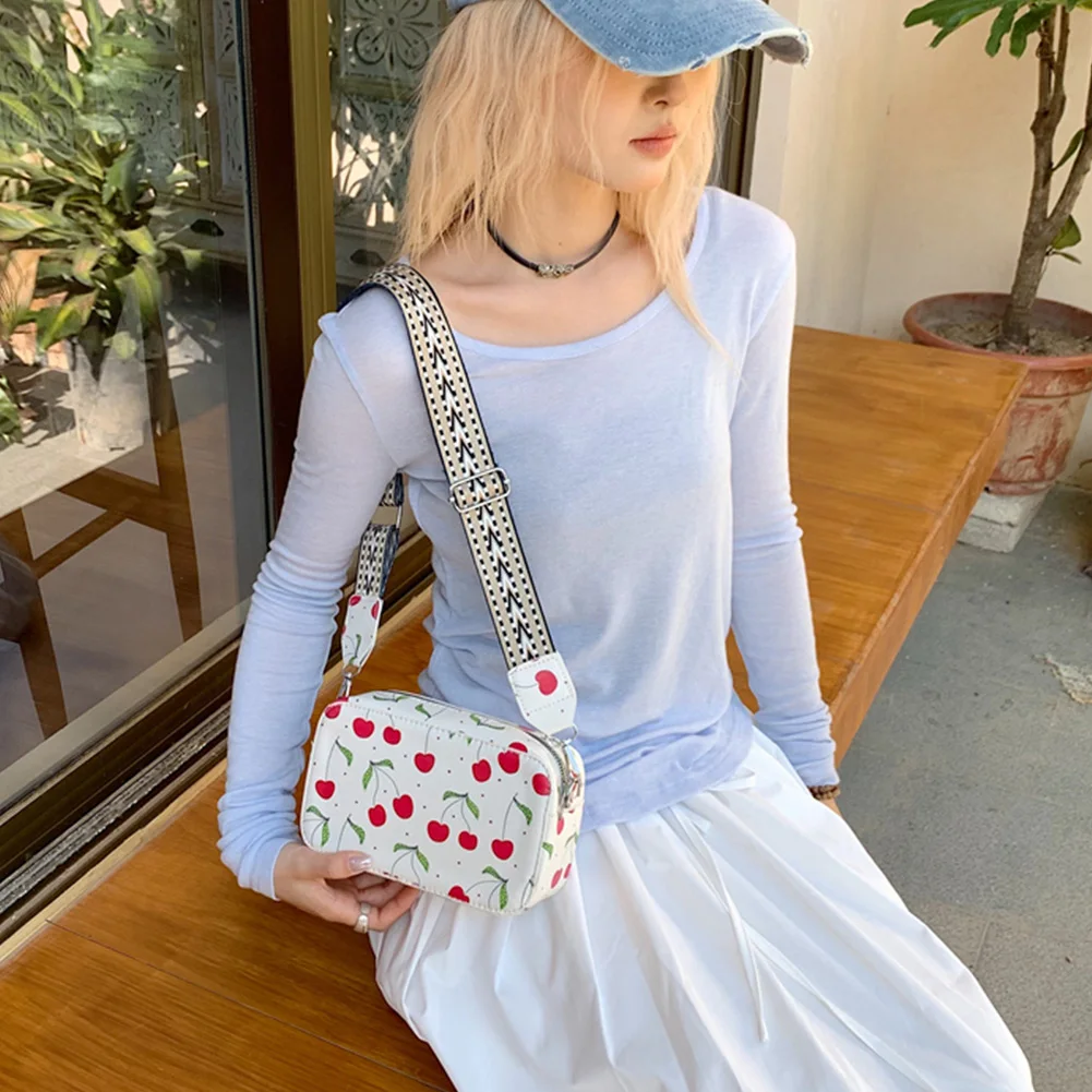 

PU Leather Small Shoulder Purse for Women Fashion Satchel Bag Versatile Shoulder Bag with Detachable Strap for Travel Workout