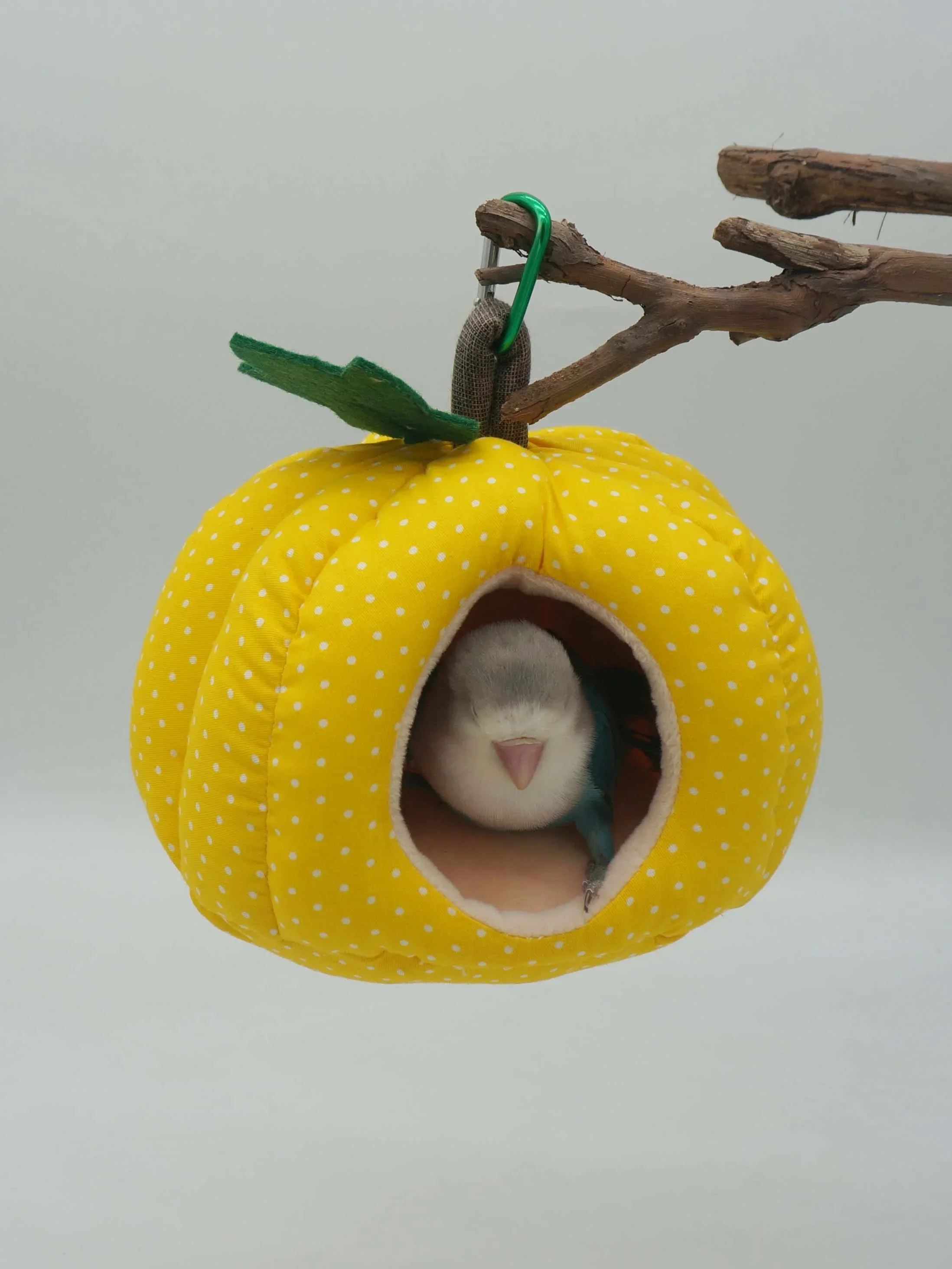 

Winter warm and cold-proof bird's nest bird house pumpkin shape winter comfortable heating bird's nest