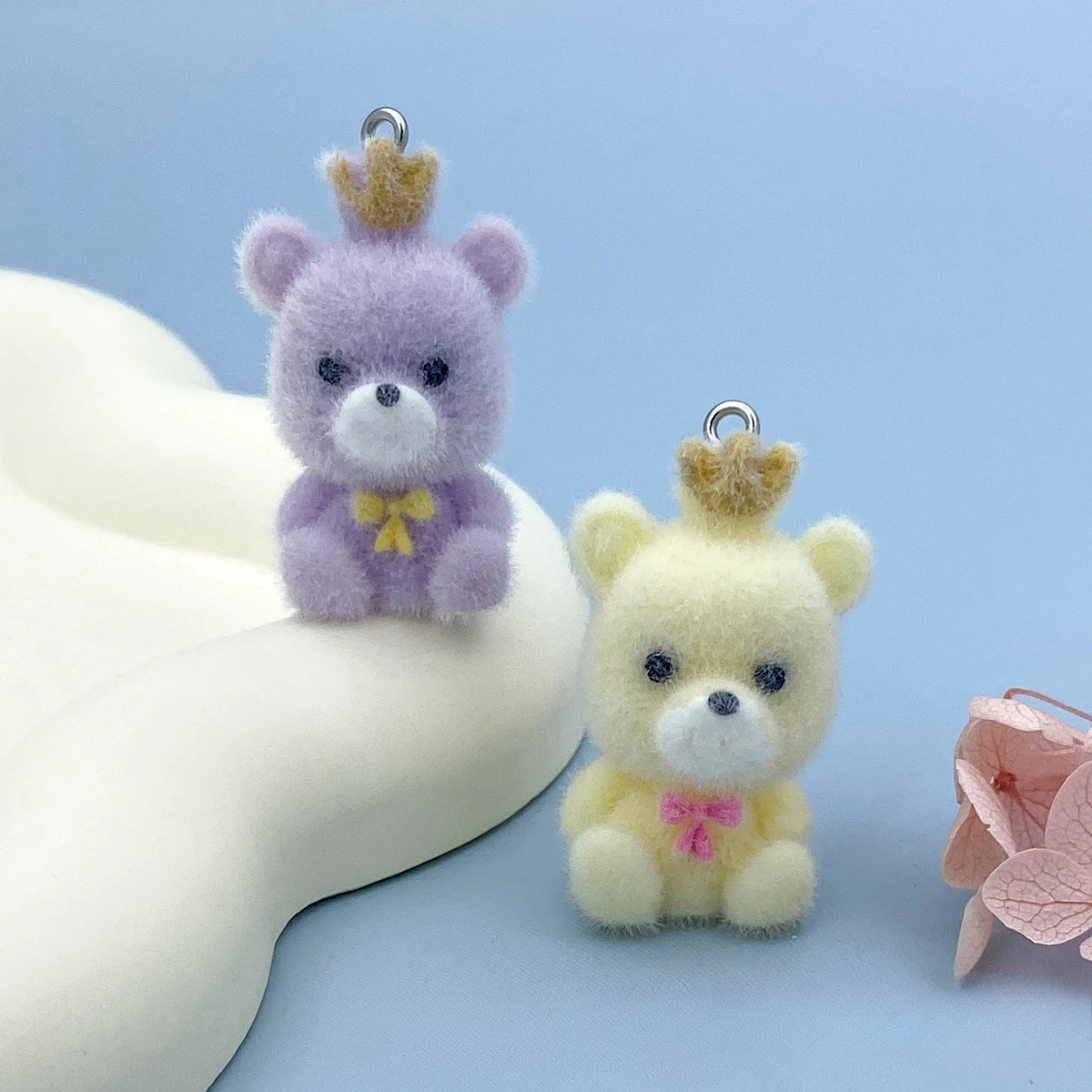 20Pcs 3D Kawaii Cartoon Flocked Crown Bear Resin Charms Plush Animal Pendant For Phone Keychain Earring DIY Crafts Jewelry Make