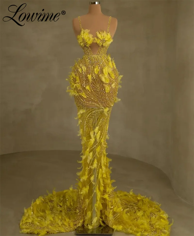 

Feathers Long Mermaid Celebrity Dresses See Through Beaded Spaghetti Sexy Red Carpet Runway Dress Evening Party Gowns Customized