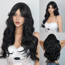 Peruca ondulada longa preta com Franja para mulheres brancas, cabelo encaracolado sintético, fibra resistente ao calor, cosplay, uso diário, cabelo falso