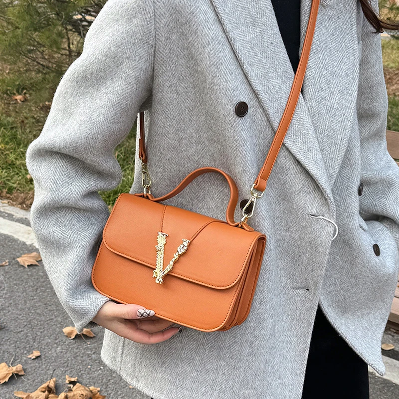 

Elegant High-End Leather Commuter Bag Large Capacity Casual Simple For Business Women Trendy