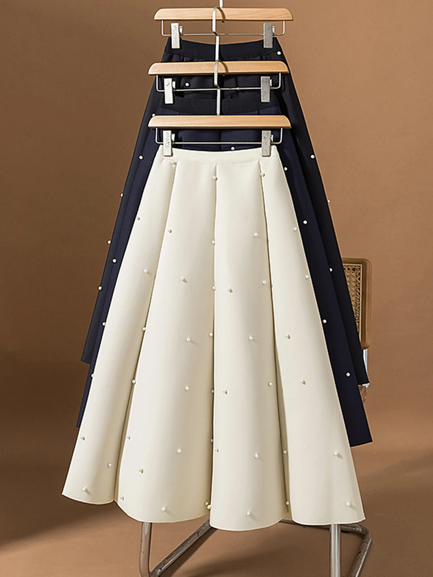 

Юбка А-силуэта с высокой талией и бусинами для полных женщин, весенняя, для повседневной носки, в корейском стиле, теплая, из полиэфирного волокна