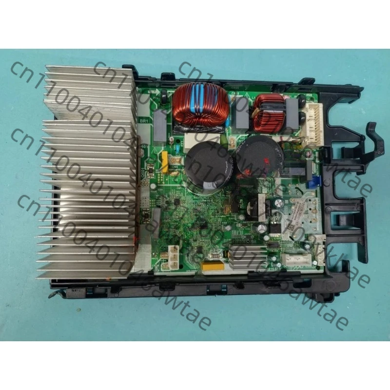 

Suitable for 17222000031157 Midea Variable Frequency Air Conditioning Circuit Board EU-KFR26W/BP3N8-X130