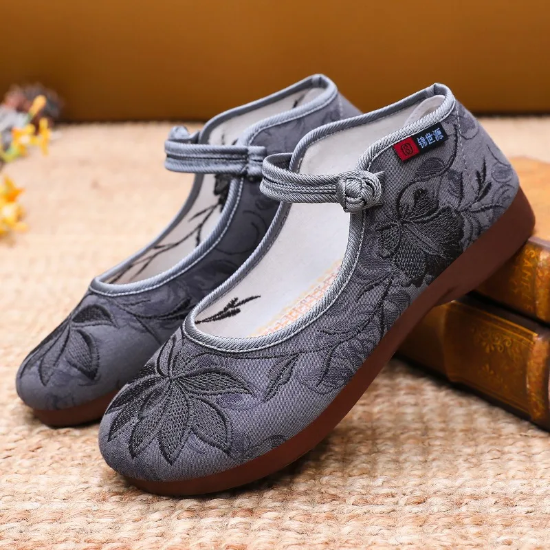

Women Vintage Chinese Embroidered Flats Old Beijing Cloth Shoes Non Slip Comfort Casual Walking Shoes for Daily Wear Top Selling