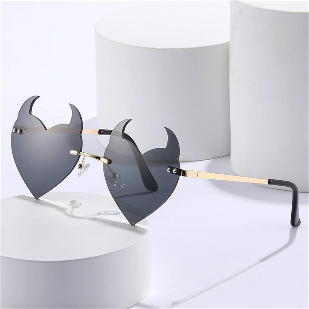 Halloween Decoration Cosplay Glasses Party UV Protection Rock Horn Fashion Glasses Devil Ear Heart Shape Rimless Sunglasses