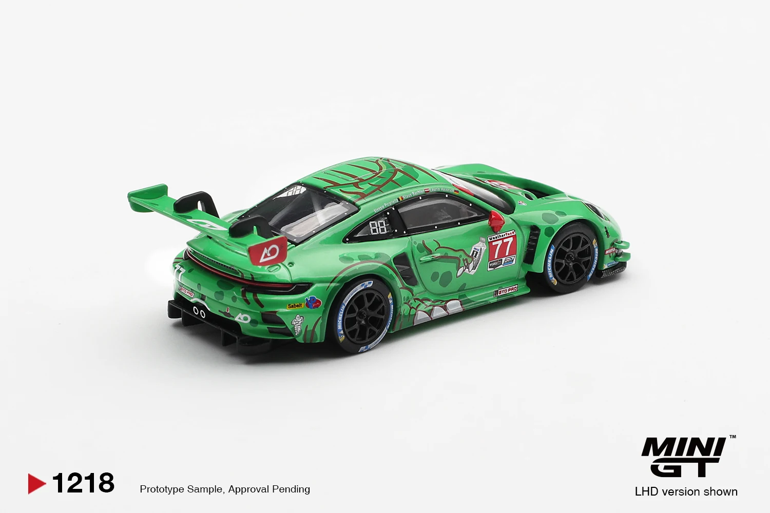 MINIGT 1/64 Porsche 911 GT3 R (992) #77 AO Racing MGT01218-CH Car Alloy Toys Diecast Metal Model Kids Toys Boys