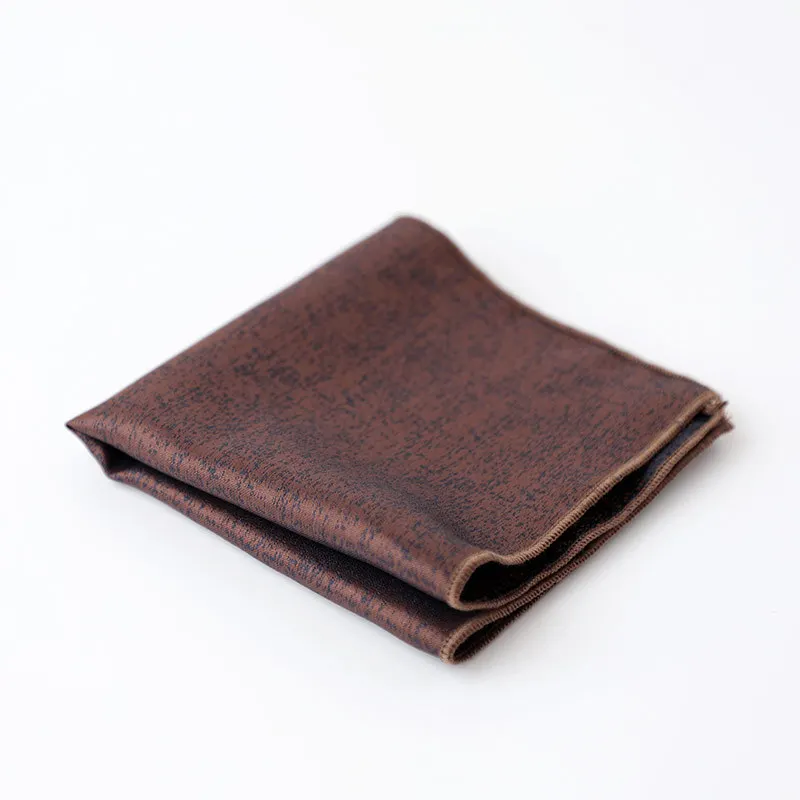 23 سنتيمتر الصلبة البني الرمادي جيب مربع الرجال الأعمال الرسمية منديل البوليستر المنسوجة لامعة الأزرق المنديل الزفاف سهرة اكسسوارات