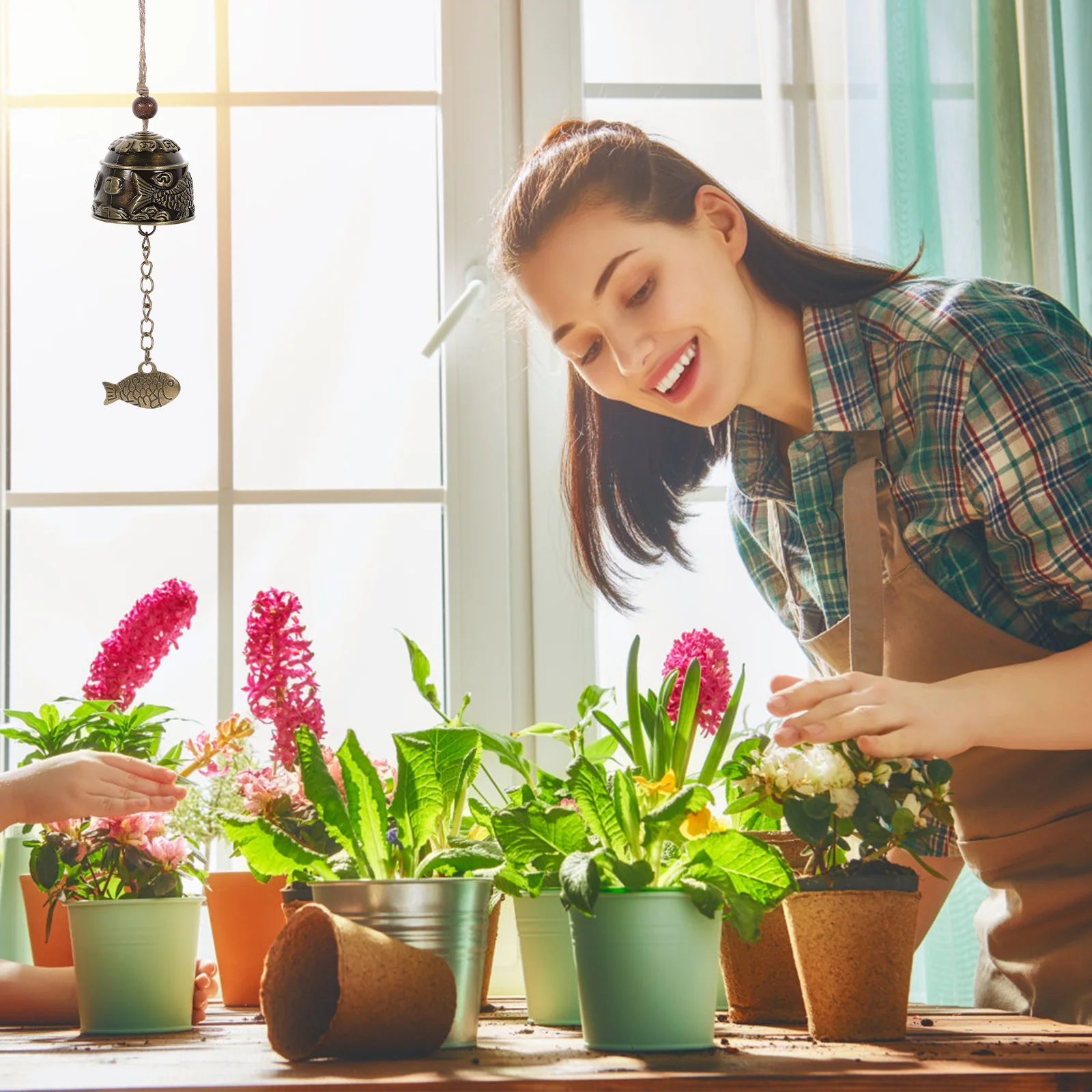 

2Pcs Metal Peacocks Wind Chime Hanging Pendant Vintage Style for Home Garden Door Decor Wind Bells Collection Gift