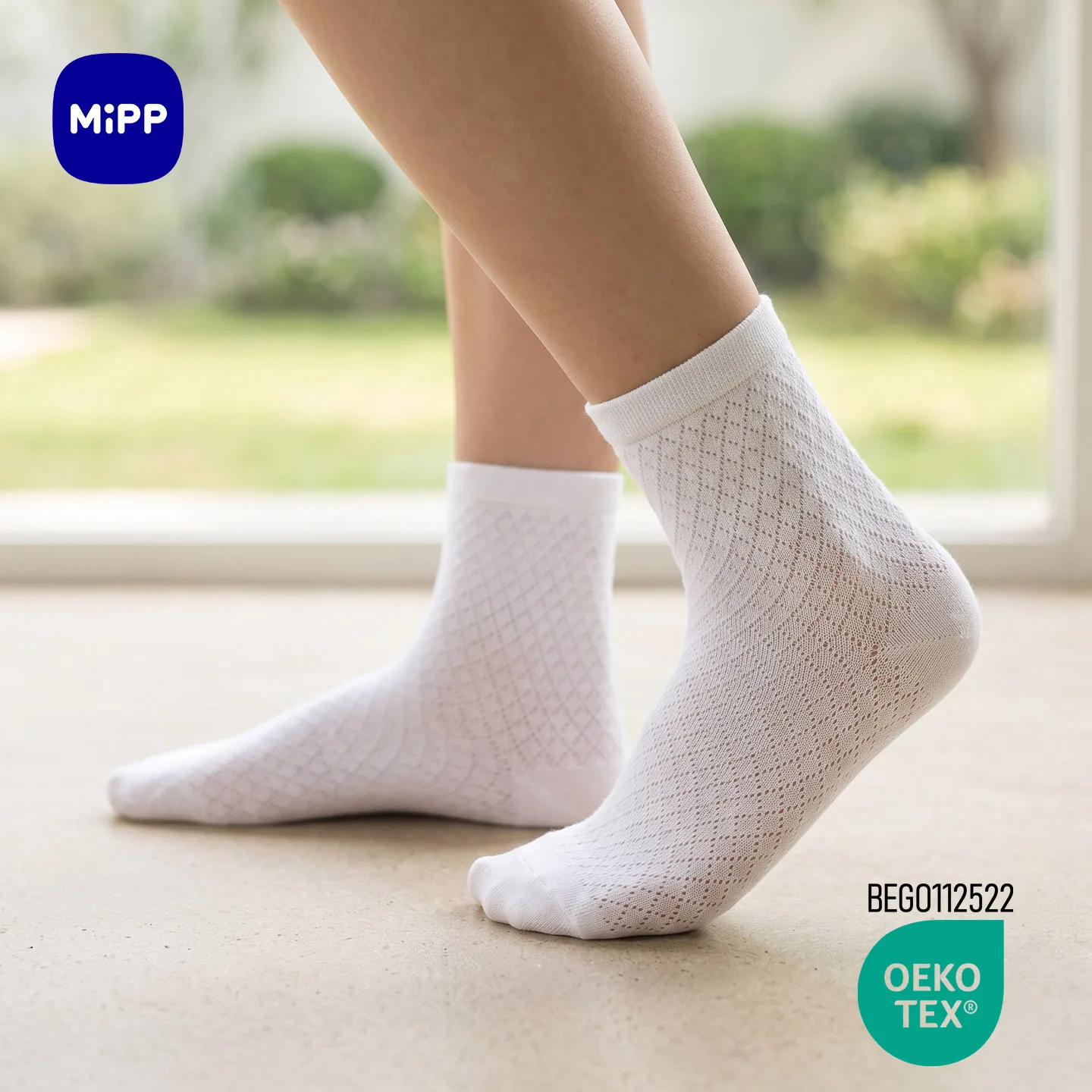 Kids Cotton Socks Spring Summer Thin Mesh Breathable Casual Crew Socks for Boys Girls Teenagers Students White Soft Mid Tube Soc