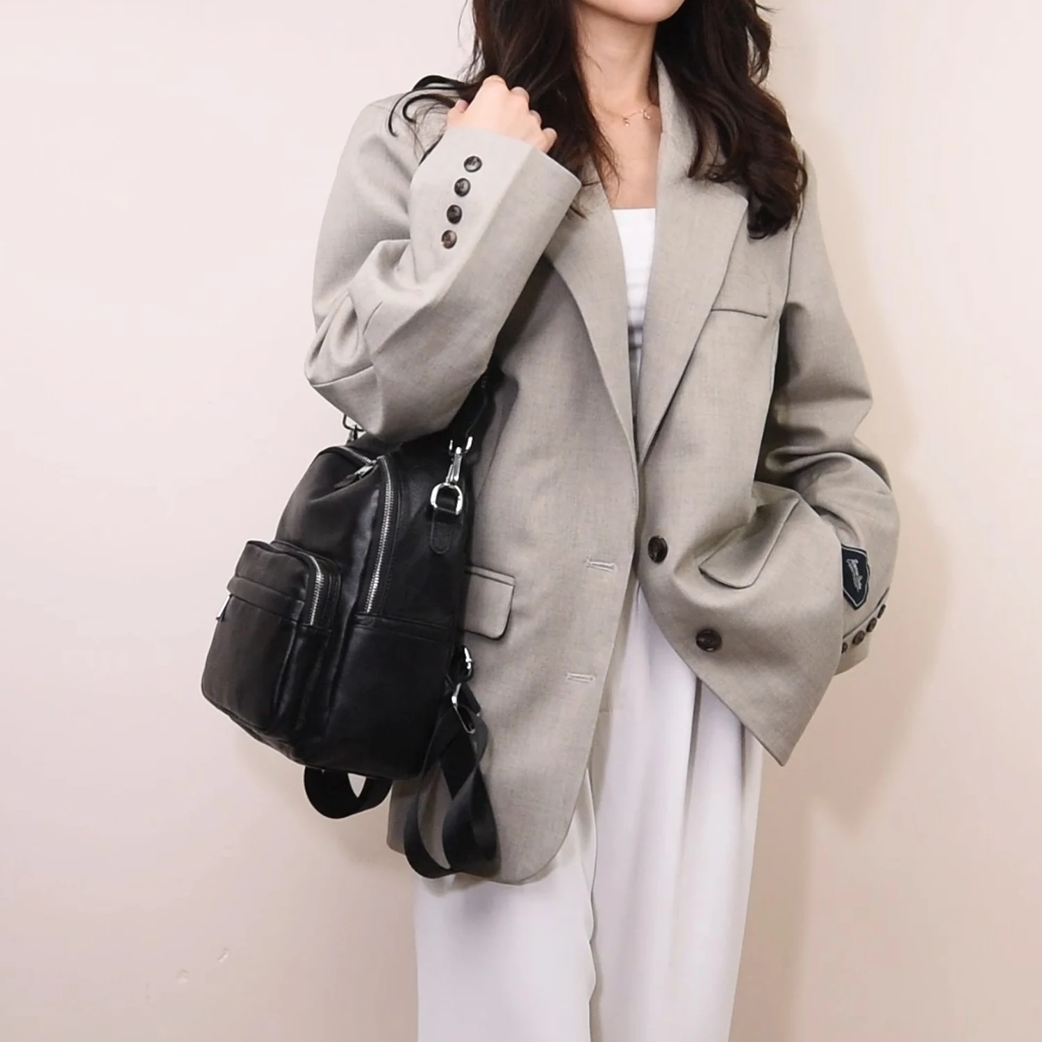 Fashion Women's genuine leather Shoulder Bag Simple Multiple Pockets Crossbody Bag Decorated Handbags Daily Commuting