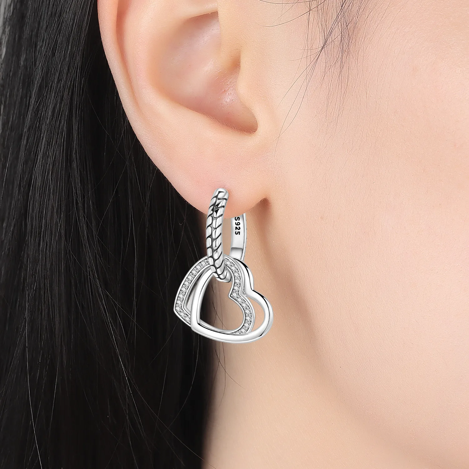 Original 925 Sterling Silber Pavé Zirkon Liebesherz Schlangenmuster Ohrringe für Frauen Trendiger Schmuck Perfektes Geburtstagsgeschenk – Detail 10