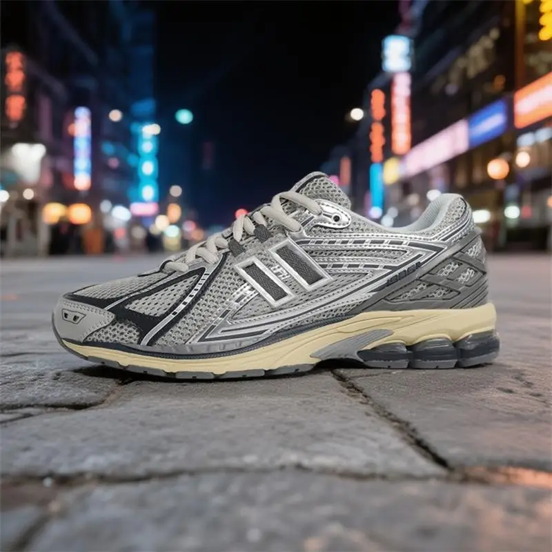 

Christmas ShoesTrendy sports casual shoes, fashion gene, daily focus