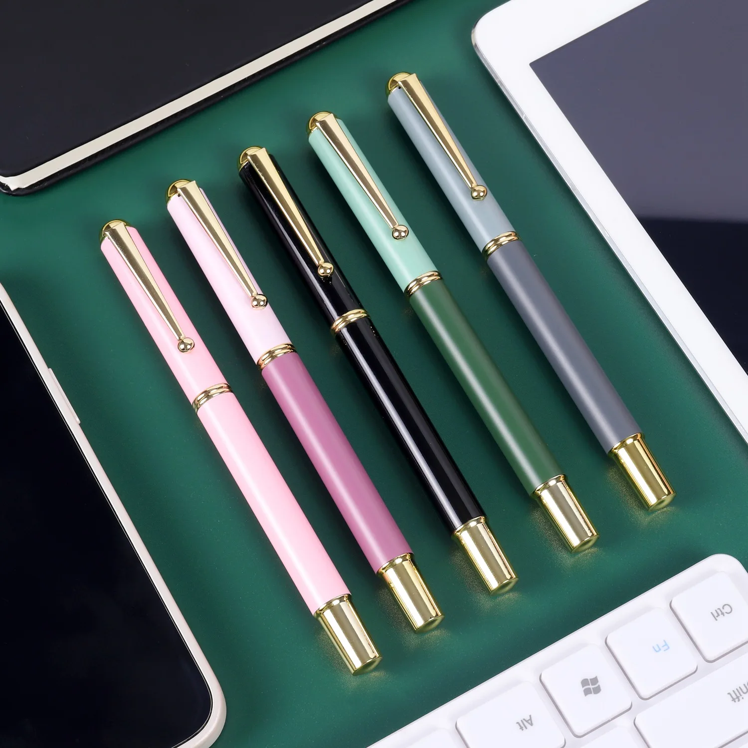 1PC Premium Metal Pen with Multiple Color Options, Ideal for Teenage Girls - Great Gift Choice for Exquisite Writing Experience