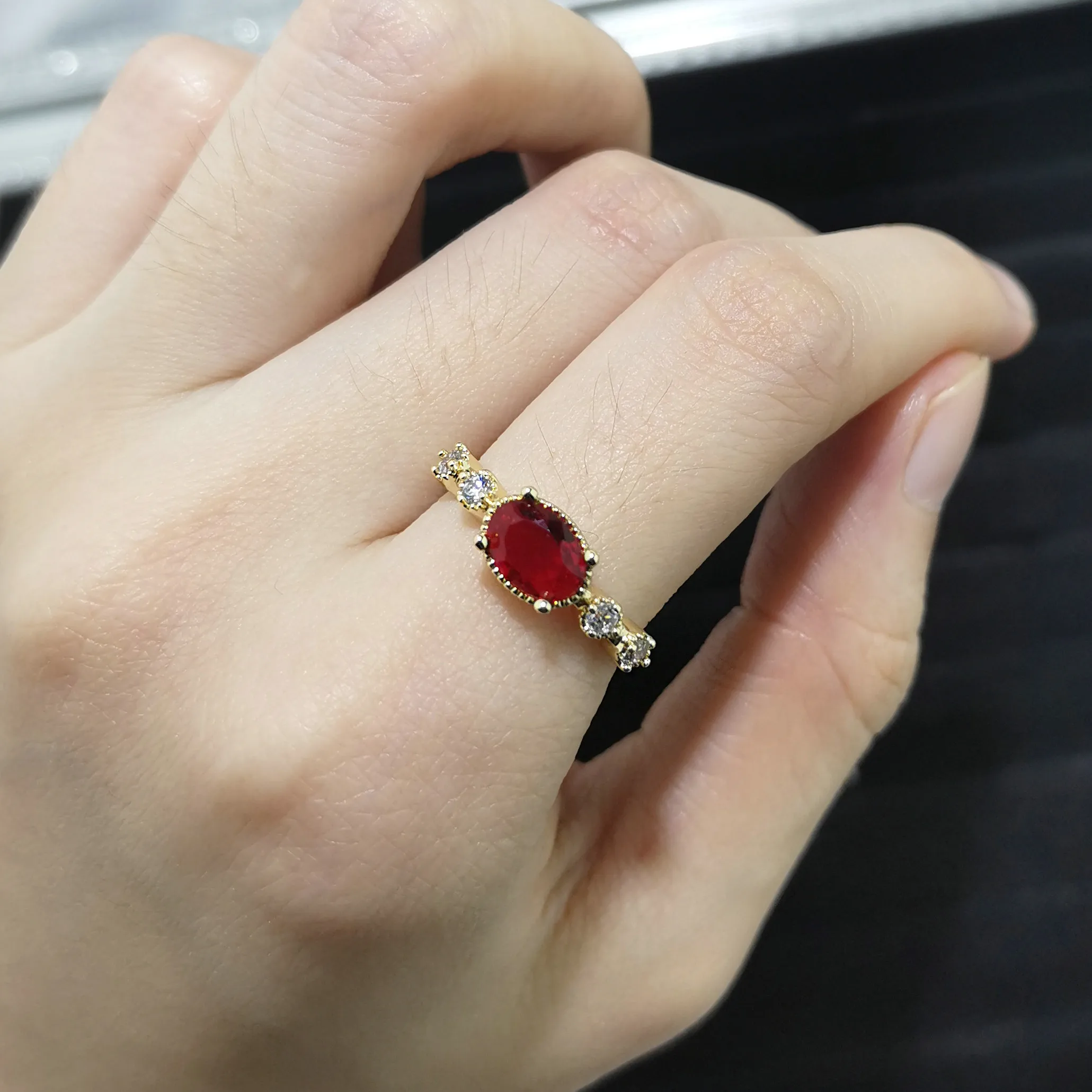 Romantic Red Zircon Dainty Rings For Women Thin Heart Korean Finger Accessories Wedding Gifts For Girlfriend Wholesale KAR272