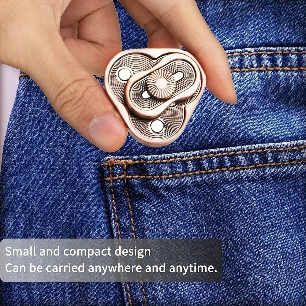 ألعاب منزلق على شكل إصبع مثلث ألعاب دوارة ناعمة للإصبع من الفولاذ المقاوم للصدأ تقلل الضغط ألعاب ترفيهية مملة للأطفال