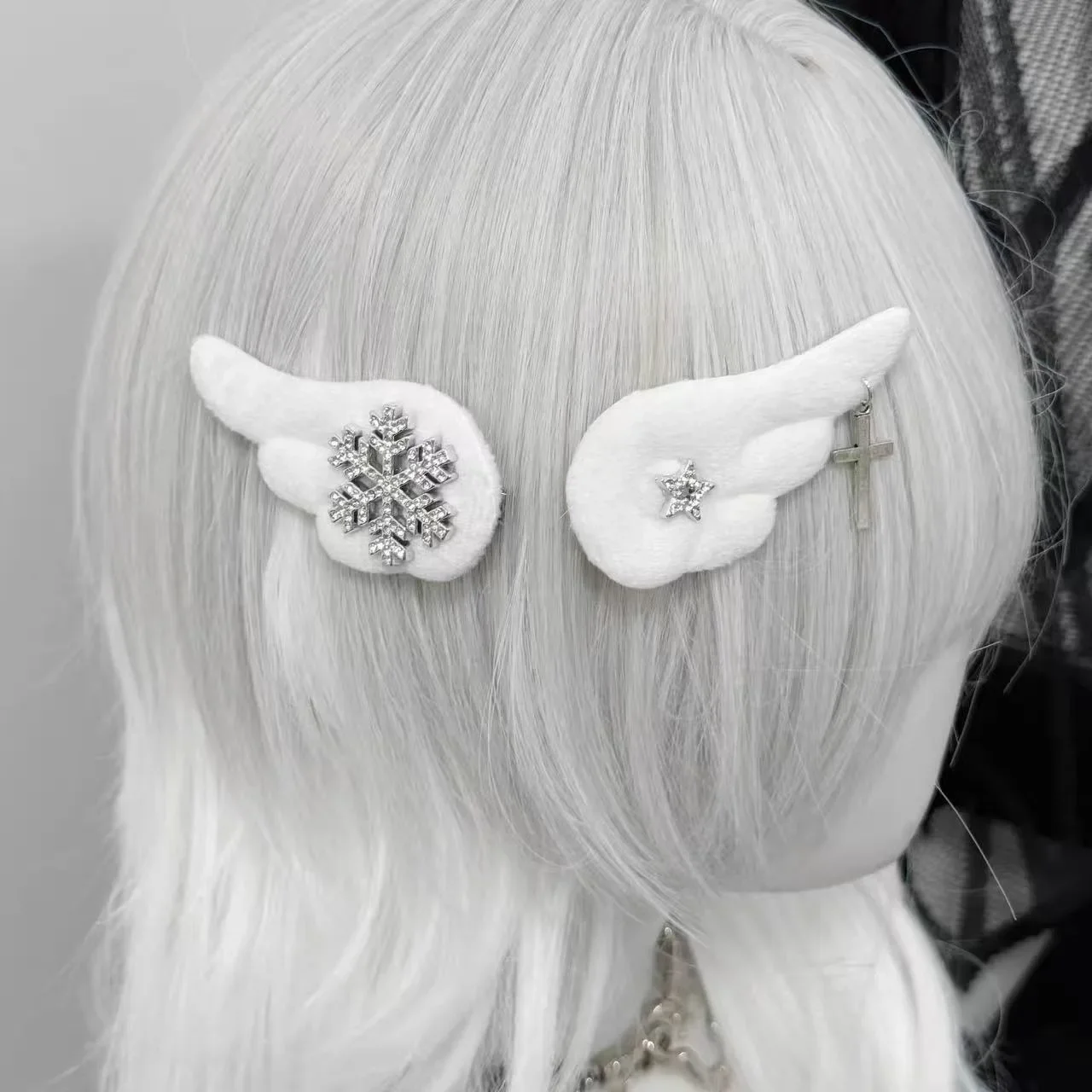 Y2K Sweet Cute Angel Wing Snowflake Cross Plush Hairpins Korean Girls Hair Clip Accessories Barrettes Hair Clips Headdress
