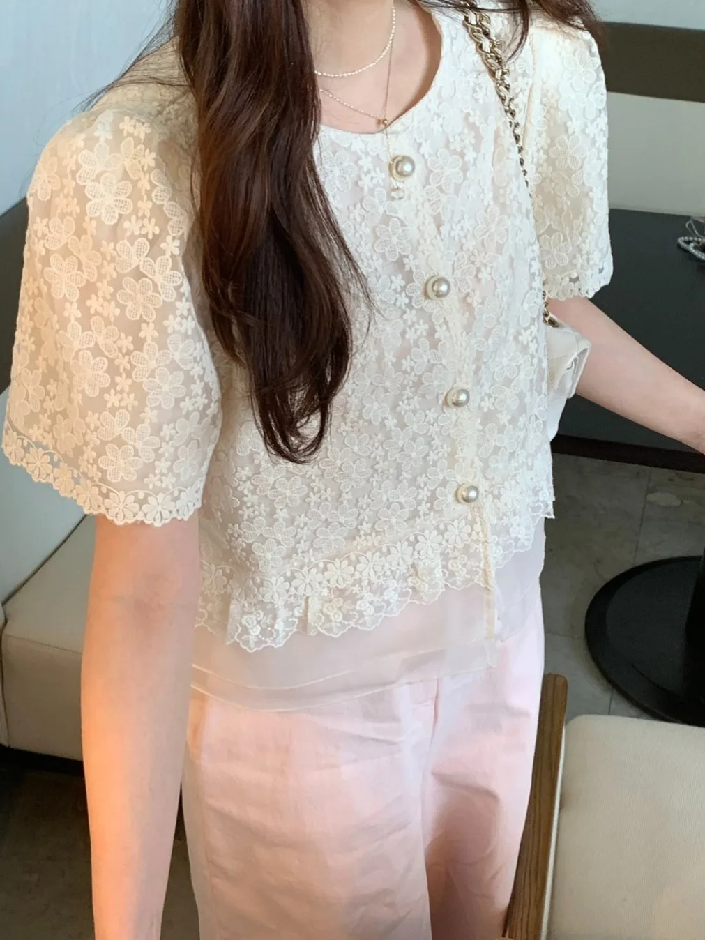 Csa Versátil de Manga Corta con Bordado Pesado y Encaje, Estilo Corte de Verano, con Botón Único y Flores, para Mujeres Jó...