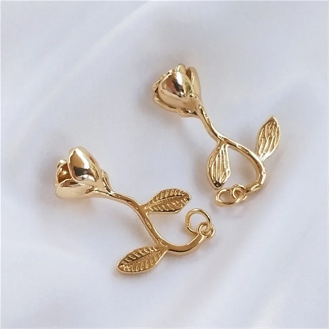 

14K Gold-Color Three-dimensional Rose Pendant DIY Earrings Pendants Strings Jewelry Materials, Accessories C383