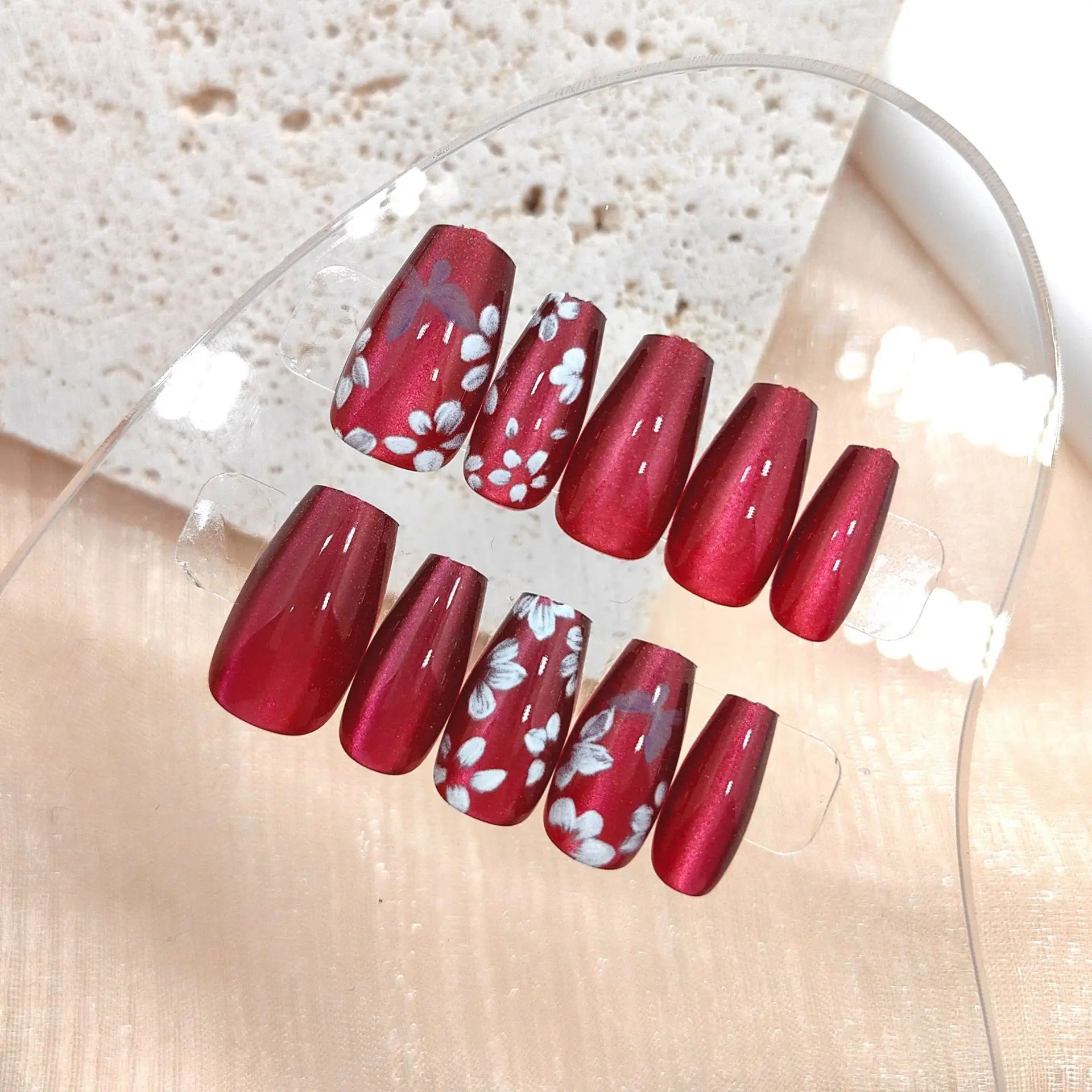 Medium and long ballet nail wearing   removable butterfly advanced nail art  chasing cat eye nail piece, divided into 10 pieces
