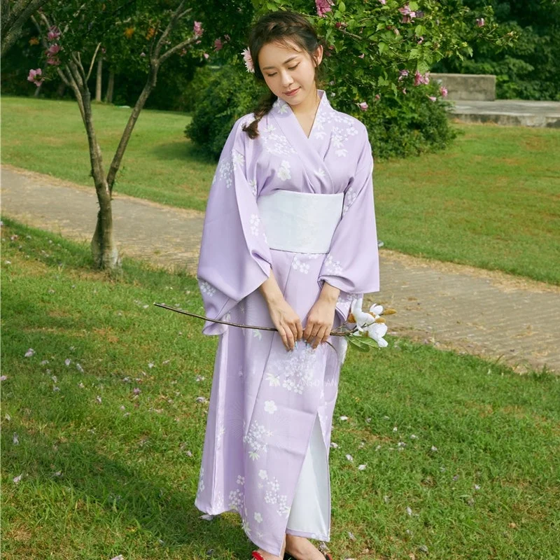 

Traditional Japanese Kimono Style Photography Costume Women's Autumn Fashion Ladies' Ethnic Clothing Bathrobe Young Girl