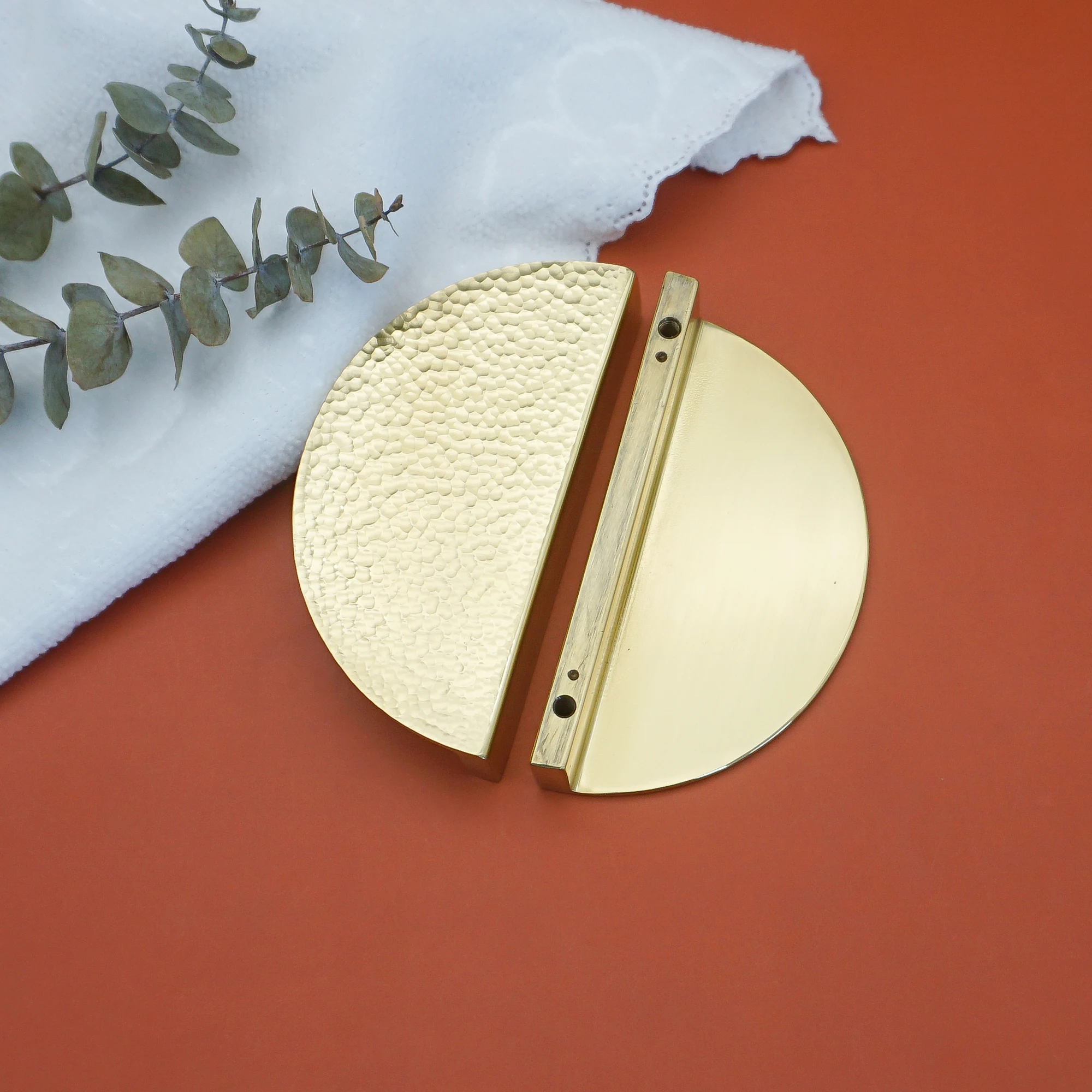 

Латунные ручки-молотки для шкафов, полукруглые, для гардероба, роскошная мебельная фурнитура, аксессуары для кухни, 64 мм