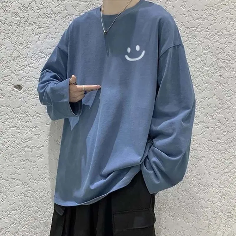 T-shirt a maniche lunghe ampia e comoda con cappotto inferiore Felpa con cappuccio girocollo alla moda di marca alla moda in stile Hong Kong