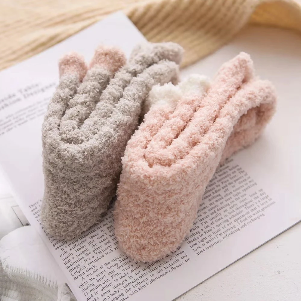 1Pair Women Winter Warm Fluffy Fuzzy Socks Sleep Mid-Tube Soft Cosy Thermal Thick Home Floor House Socks Kawaii Snow Sock