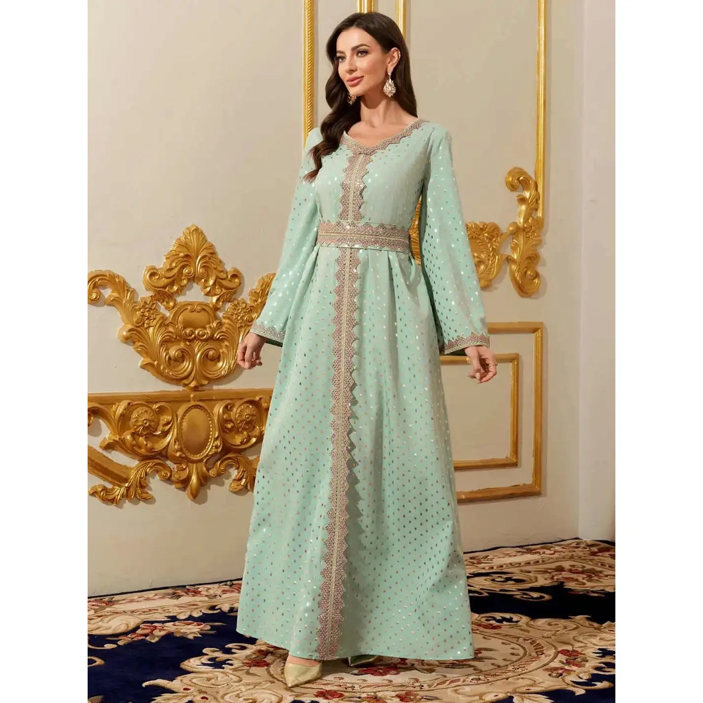 

Арабское платье с V-образным вырезом, золотым тиснением и узором полк, в стиле Ближнего Востока/Дубая, приталенное, с длинными рукавами, А-силуэт, из мягкой ткани, для зимы