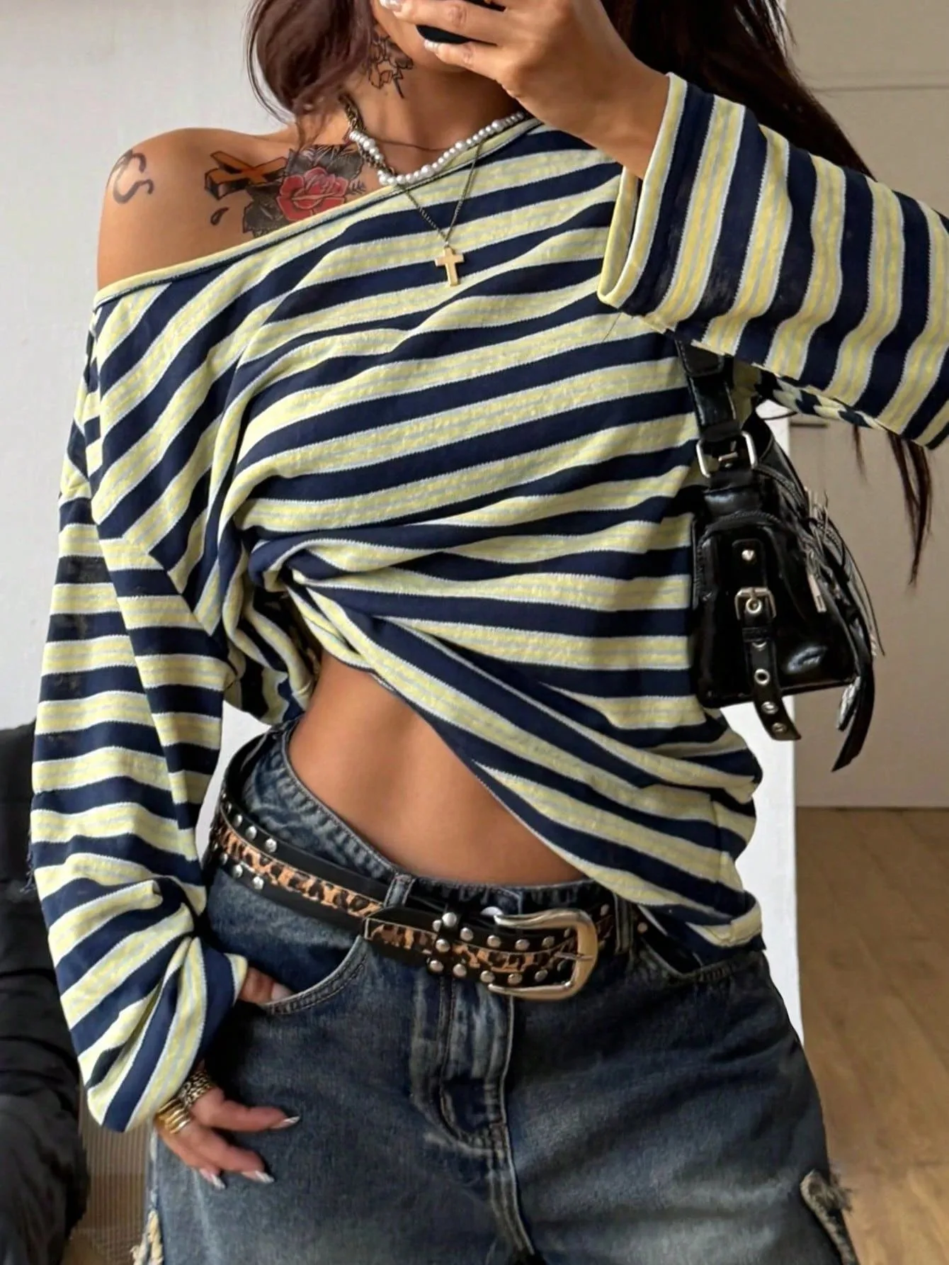 Women's Oversized Striped Blue Off Shoulder Slant Neck Drop Shoulder Cotton Knit Casual Color Block T Shirt Blouse T-shirts view 3