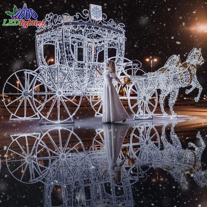 Custom. Outdoor Customized Iron Frame 3D Animal LED Horse Carriages/Santa Sleigh Motif Lights Holiday decorative Light