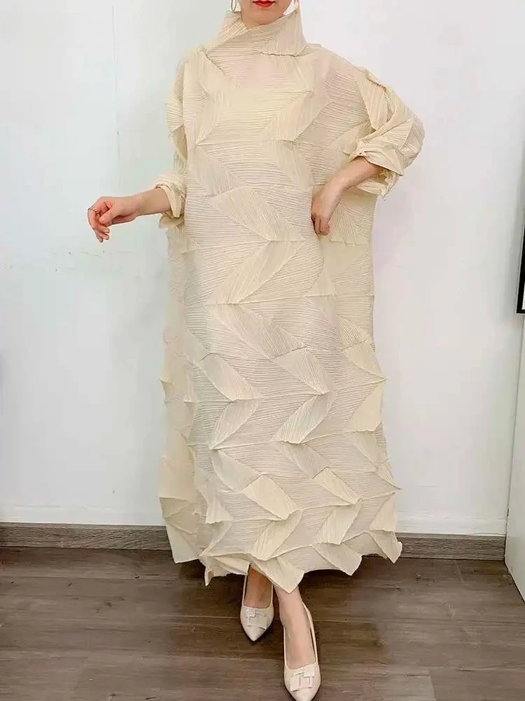 

Fashion Casual Hundred Pleated Tie A-line Dress Women's Solid Colour High Neck Loose Elegant Rhinestone Dress Miyake 2025 Summer