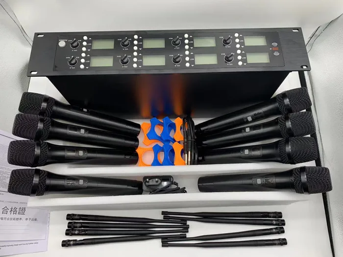 640-690 ميجا هرتز DK808 8 قناة الكاريوكي المرحلة العروة سماعة Lavalier ميكروفون لاسلكي معدات الصوت المهنية