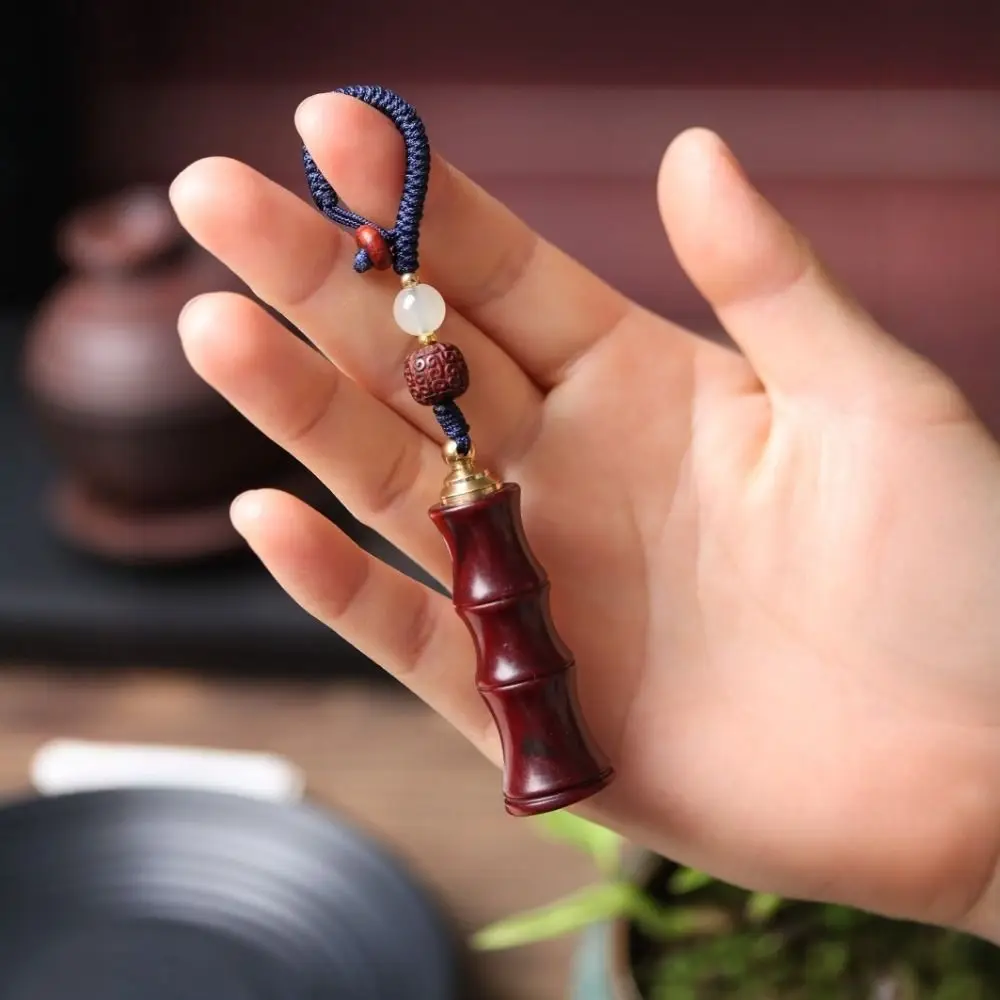 

Creative Purple Sandalwood Retro Wooden Keychain Decorations Delicate Car Chain Bamboo Shape Crafts Bag Pendant Party