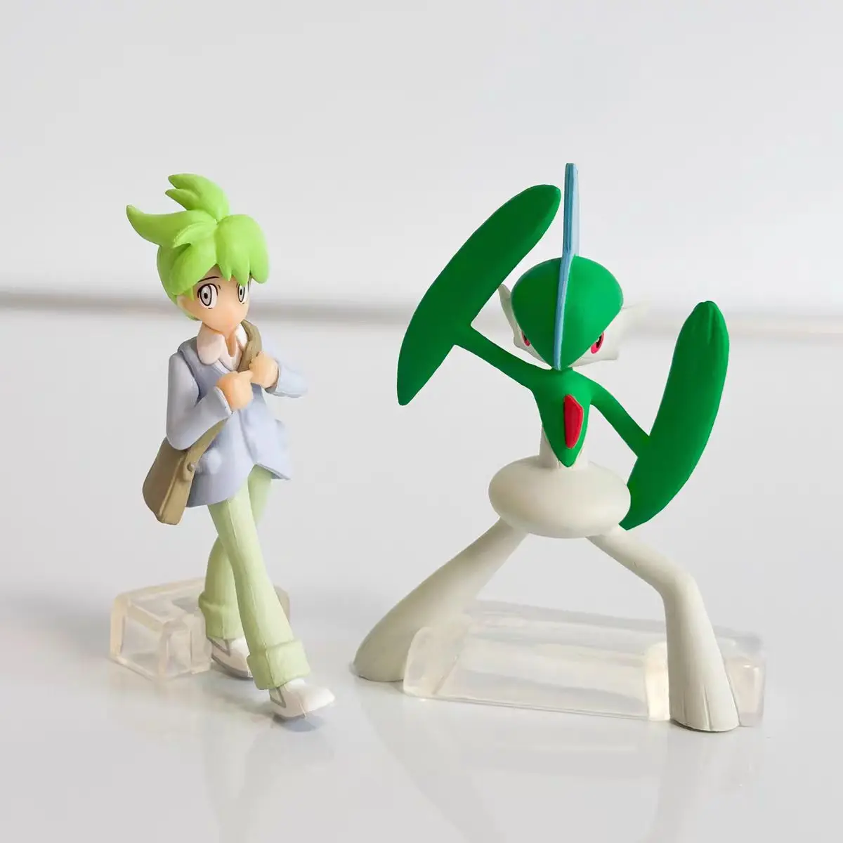 

Anime Pokemon 1/20 Scale Gallade Figure Doll Combat Form Action Figure Model PVC Collection Children Toy Gift