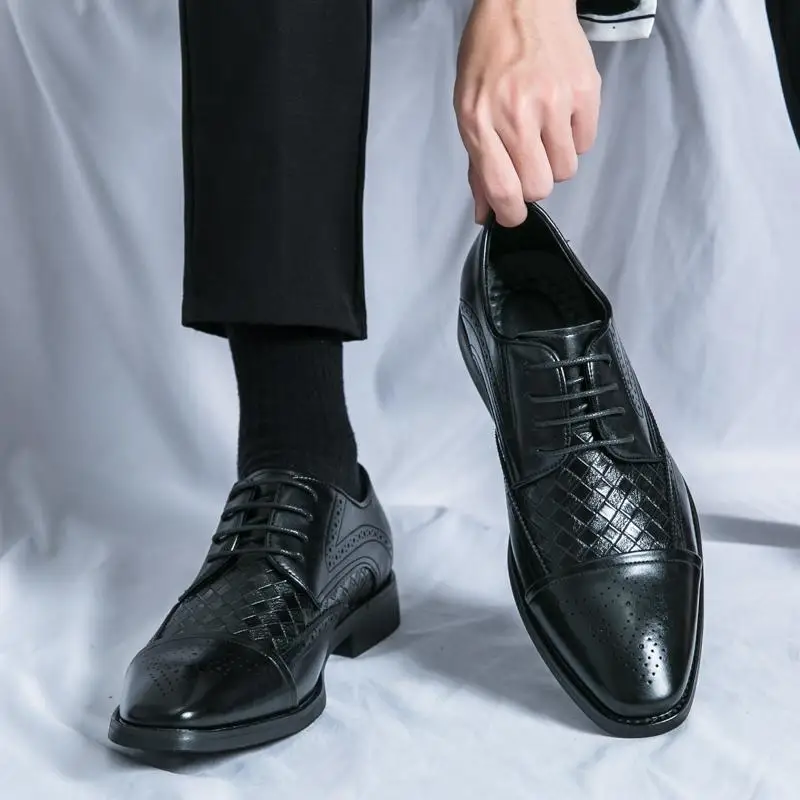 

Spring and Autumn new men's leather shoes square head platform retro work shoes heightening casual derby shoes