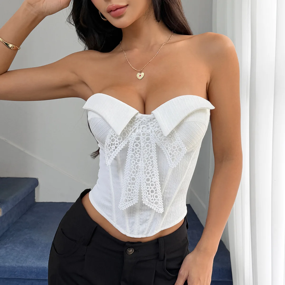 

Модный однотонный укороченный топ без бретелек, элегантный корсет на шнуровке, женский утягивающий топ-майка с бантом и эффектом корсета, летний уличный жилет