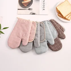 Double Heat Resistant Gloves For Microwave Oven Heat Resistant Padded Pan Padded Set Thickened Heat Resistant Oven Baking Gloves