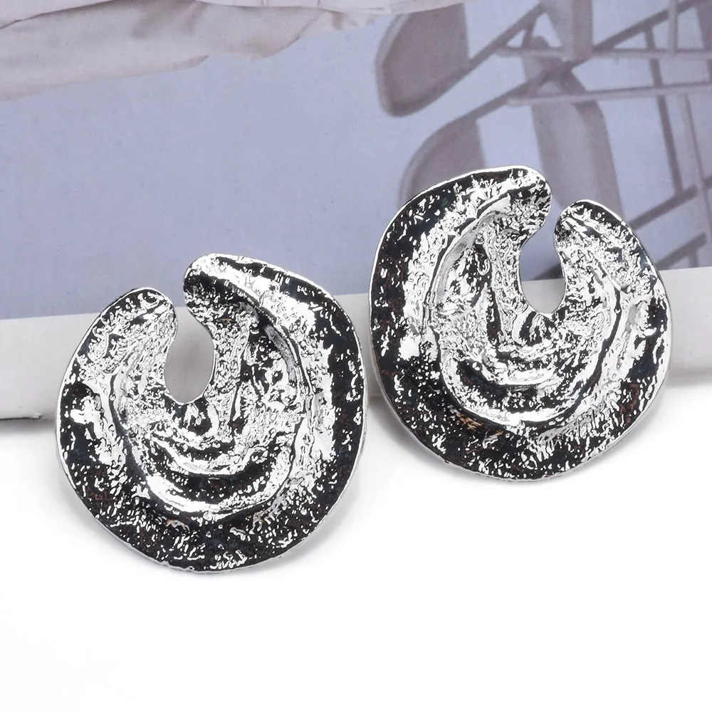 2024 New ZA Fashion Irregular Raised Textured Circle Metal Earrings Women Indian Vintage Statement Punk Big Earrings Jewelry