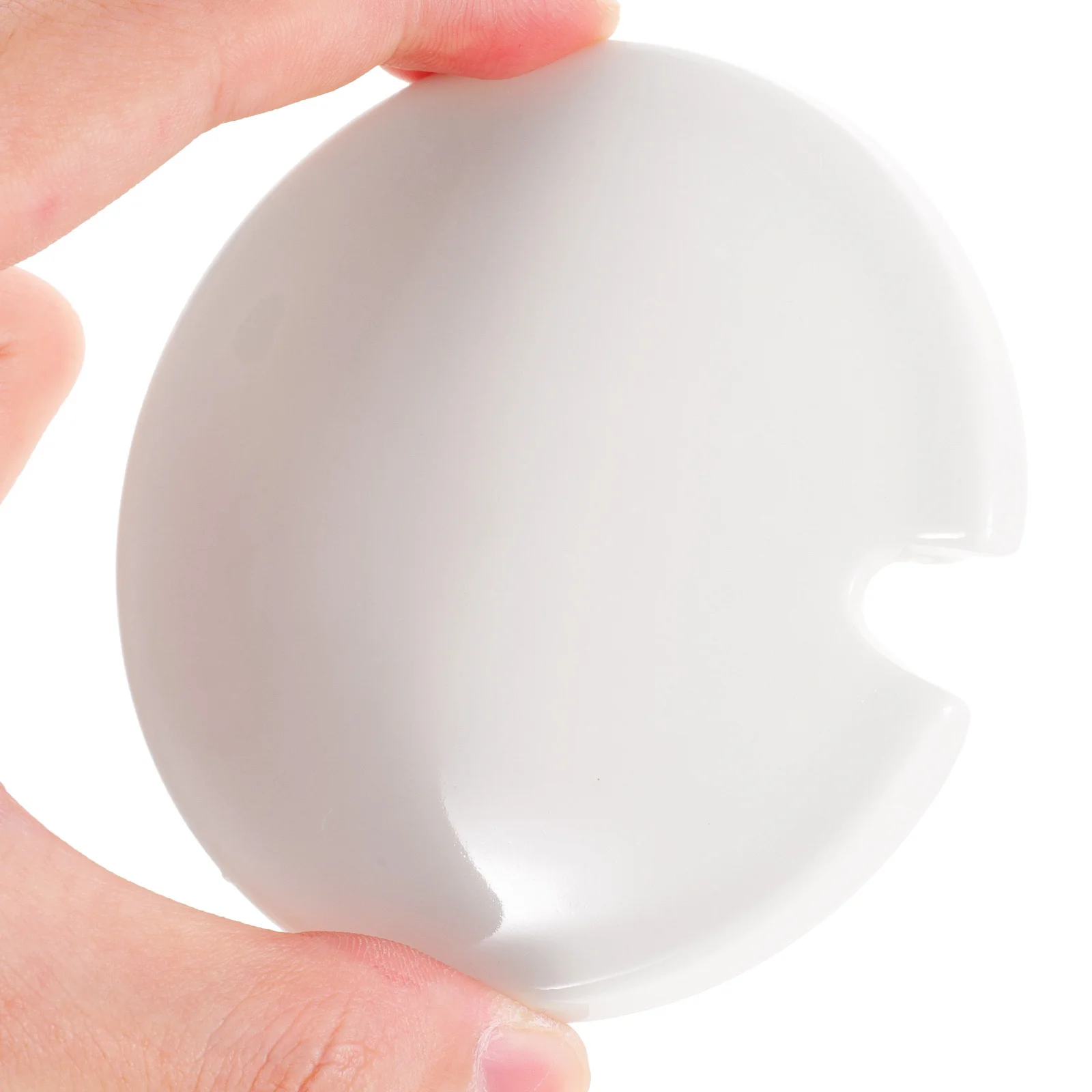 

2Pcs Round Ceramic Cup Cover Lid for Tea Coffee Mug Water Bottle with Hole Heat Resistant Reusable Sealing Compact Easy Wash