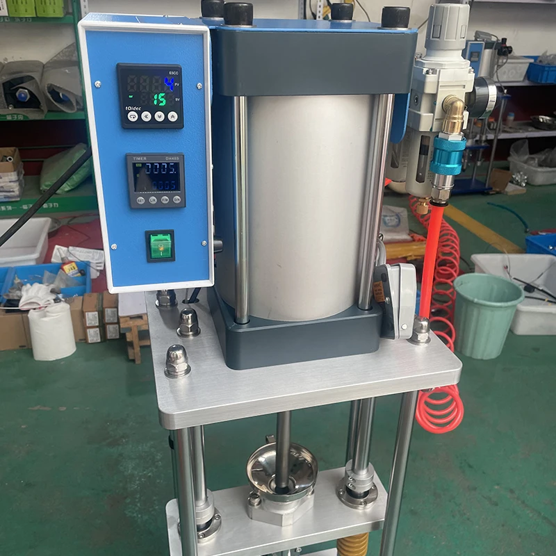 220V/110V 50g Vertical Injection Molding Machine Desktop Polymer Plastic Injection Molding Machine