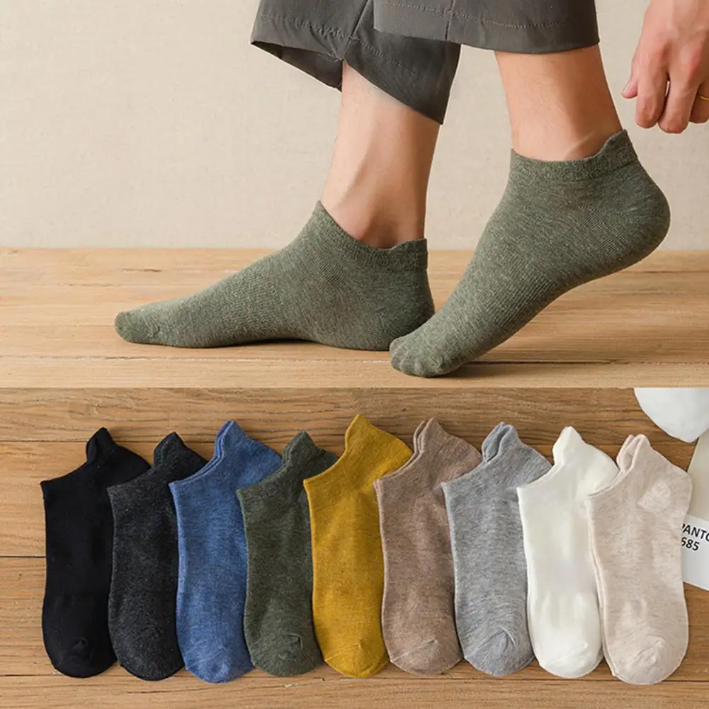 Easy to Put on Socks Men's Low-cut Anti-slip Sports Cotton Socks with High Elasticity Breathable Design for Odor-free Comfort