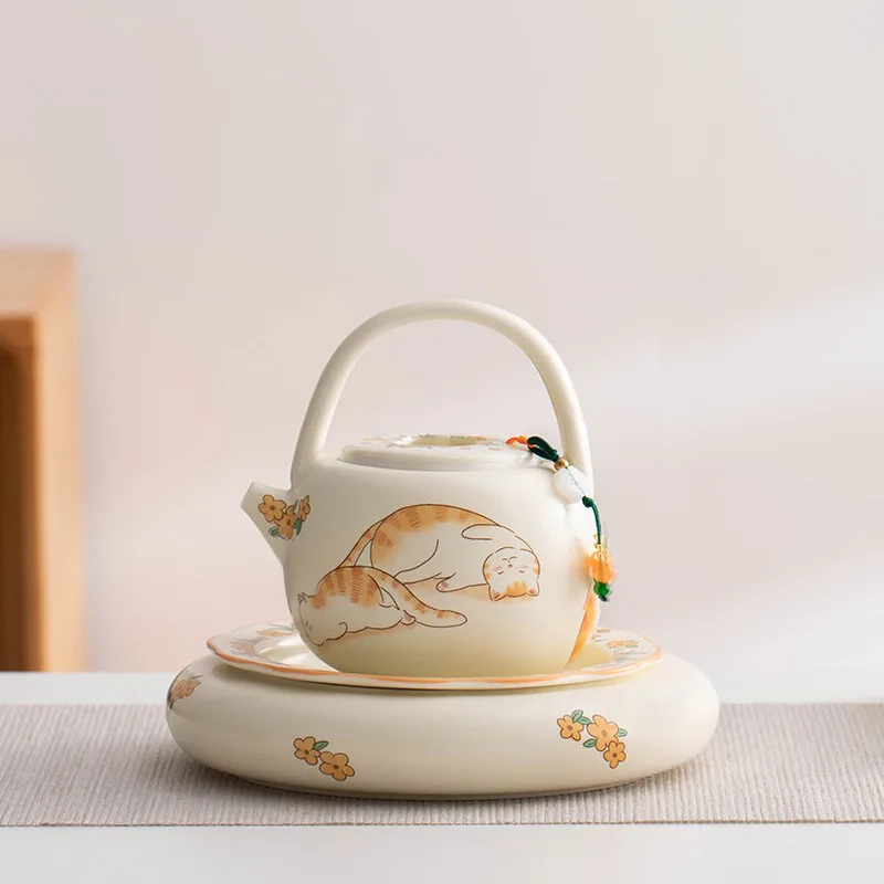 

Chinese Ceramic Teapots Pot Bearing Handmade Cute Cat Tea Pot Beauty Tea Infuser Kettle Travel Portable Chinese Tea Set Teaware