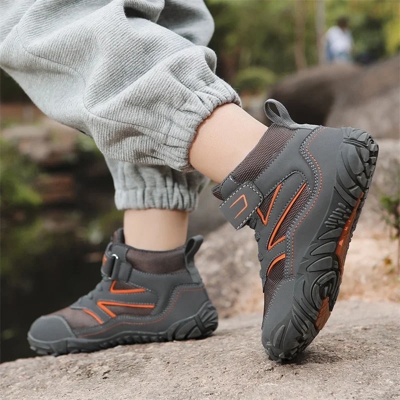 Children Casual Sneaker Anti-slip Anti-wear Kids Hiking Shoes Trendy All-match Boys and Girls School Shoes Kids Outdoor Sneaker