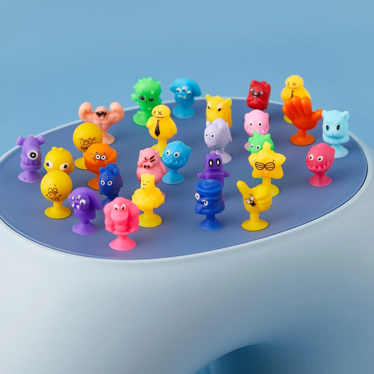 Facial expression suction cup sticky toy, DIY puzzle toy for children, random color and style, parent-child interaction